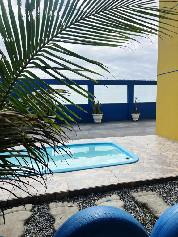 PÉ NA AREIA Apto Manfron