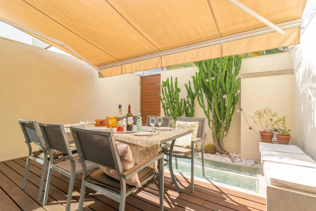 Luna In Mallorca With 3 Bedrooms And 4 Bathrooms