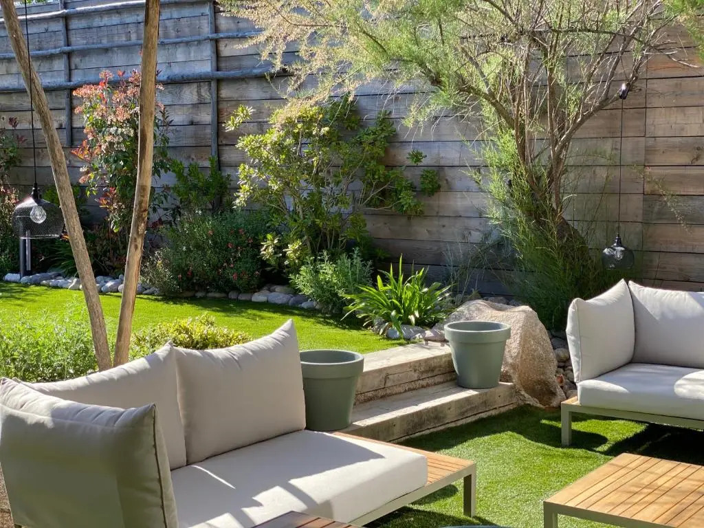 Villa à 5mn des plages avec piscine/jardin privée