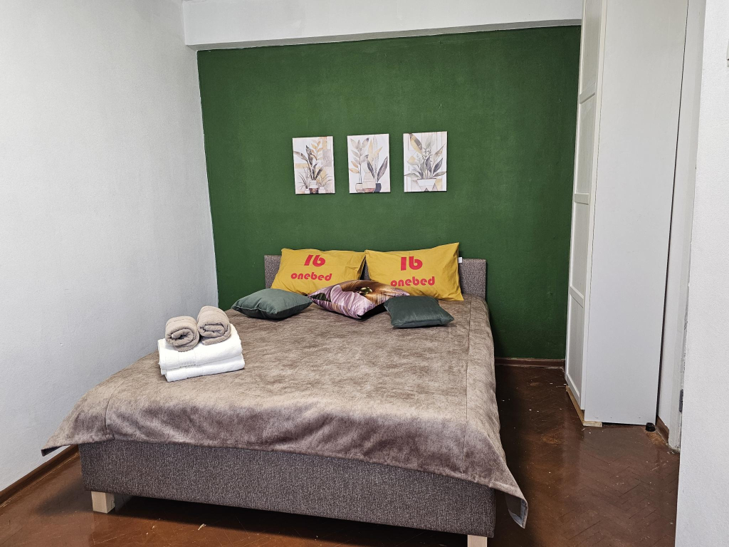 Апартаменты Onebed на бульваре Славянский