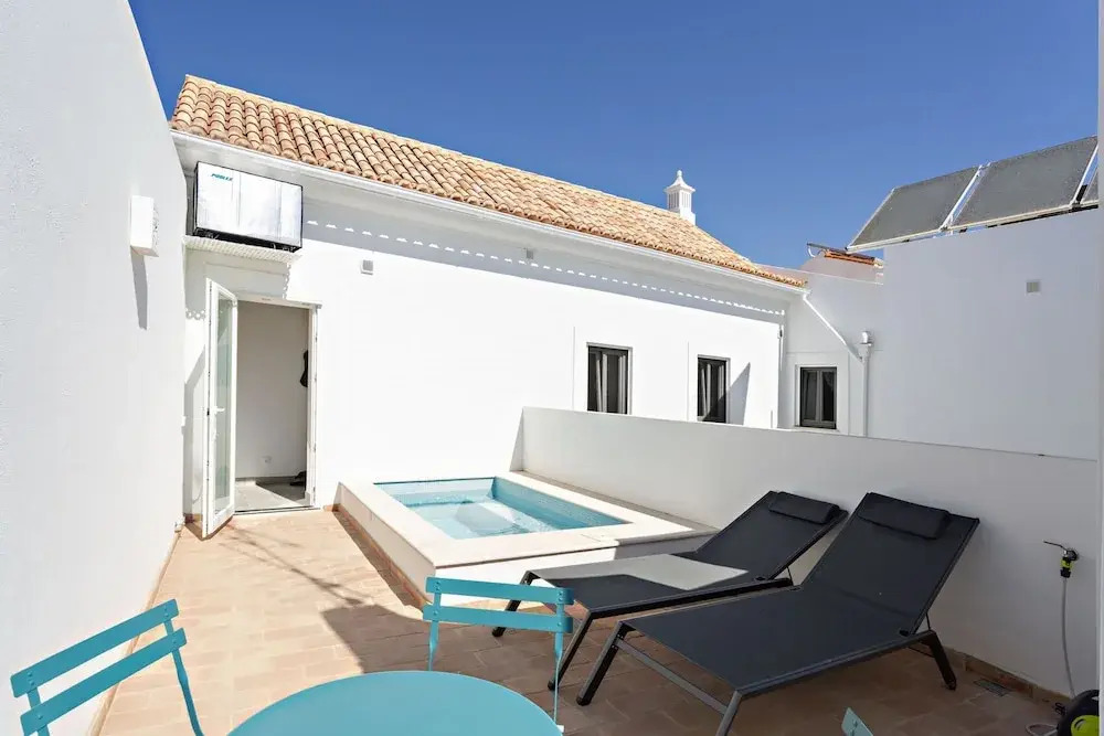Amarela17 in Tavira With 4 Bedrooms and 4 Bathrooms