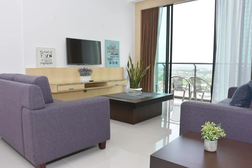 Bernard Holiday Home 2 @ Boulevard Imperial Suite Kuching