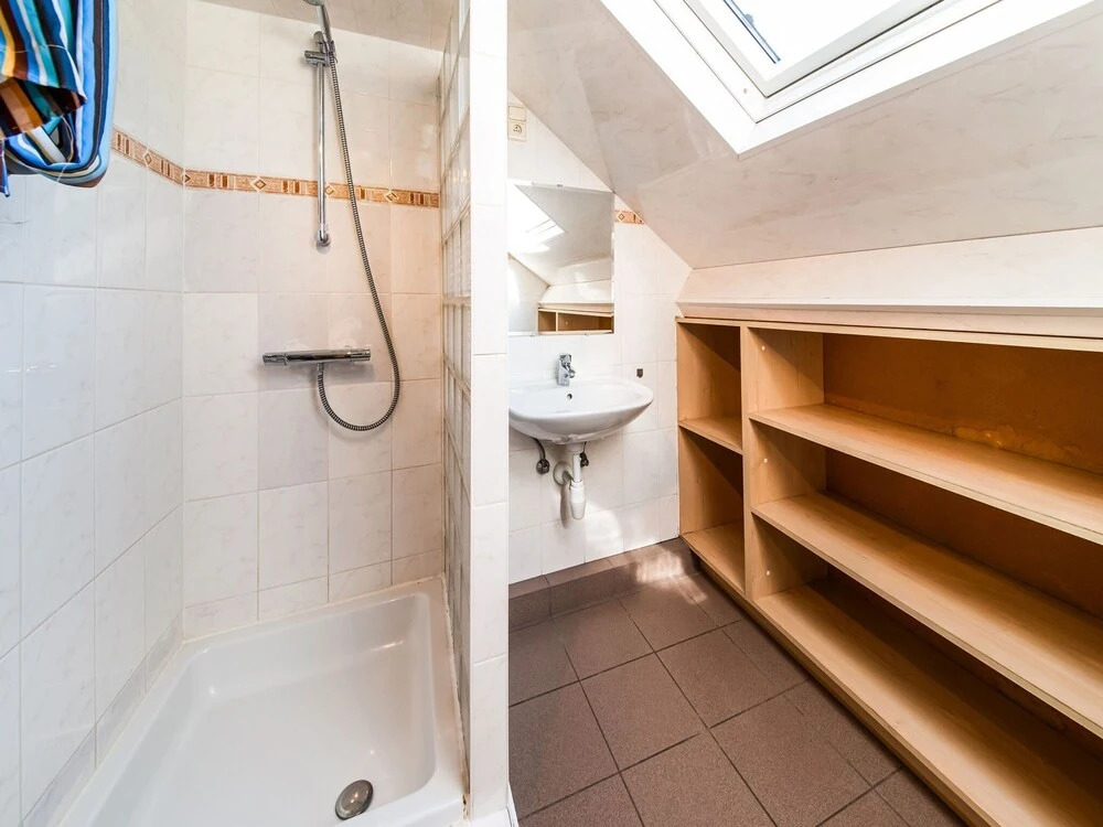 Modern Cottage in Rochefort with Private Garden