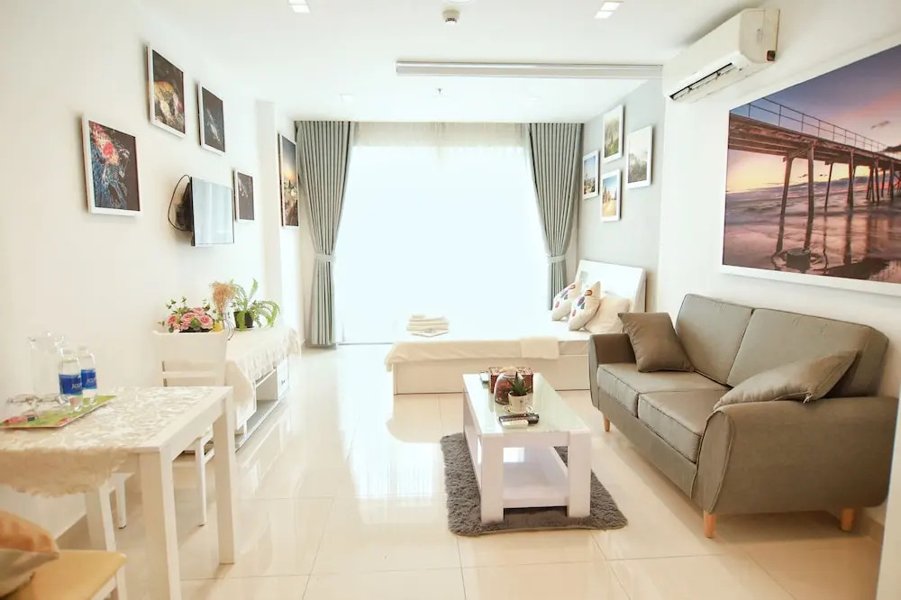 Jolie Home - Sky Center - Block A