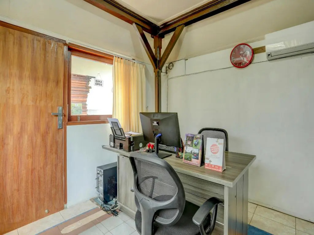 OYO 90116 Carik Bali Guest House