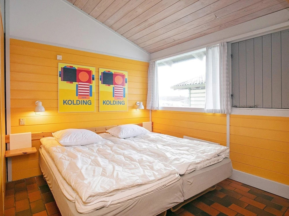 6 Person Holiday Park Home in Hanstholm