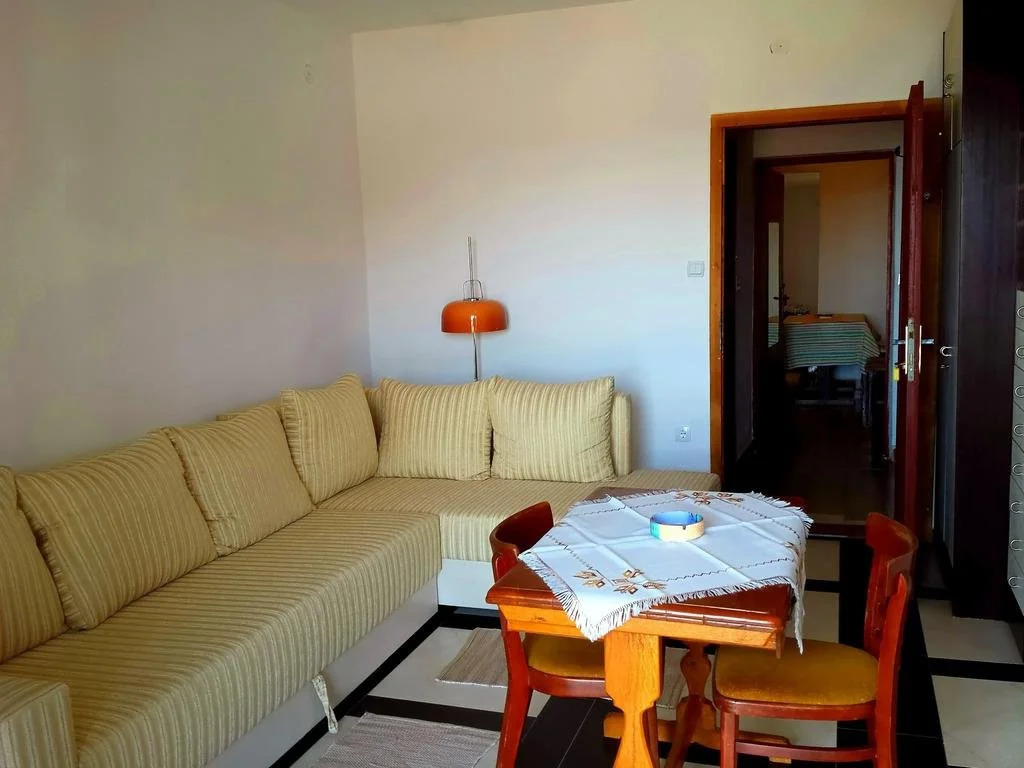 Prag Apartments & Rooms