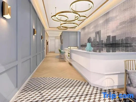 Atour Hotel Suzhou Guanqian Street