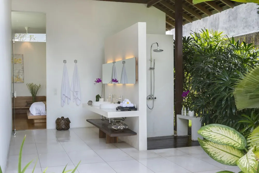 Villa Kavya - 8-minute walk from Berawa Beach