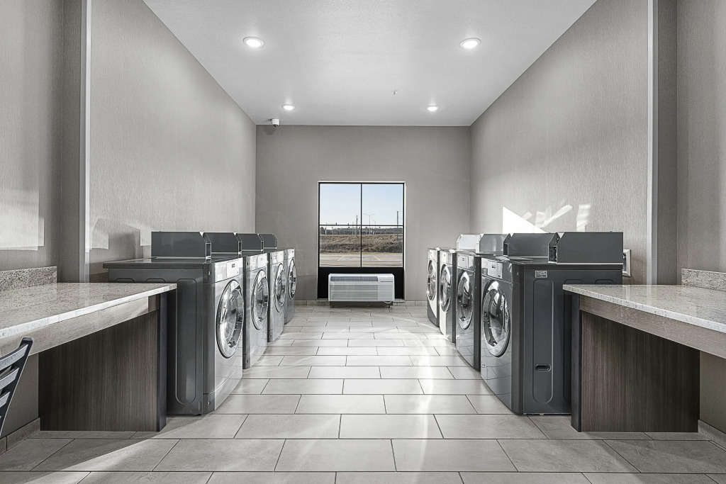 Riverstone Suites by Cobblestone Hotels - Chippewa Falls