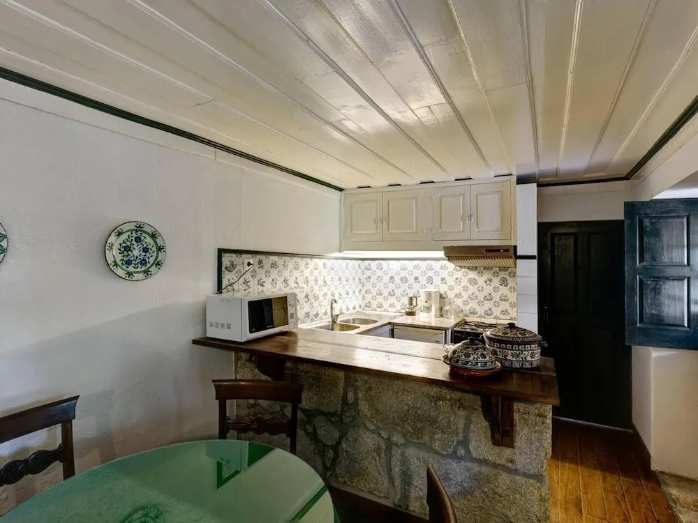 House With 4 Bedrooms In Gandra With Wonderful Mountain View Pool Access And Furnished Garden