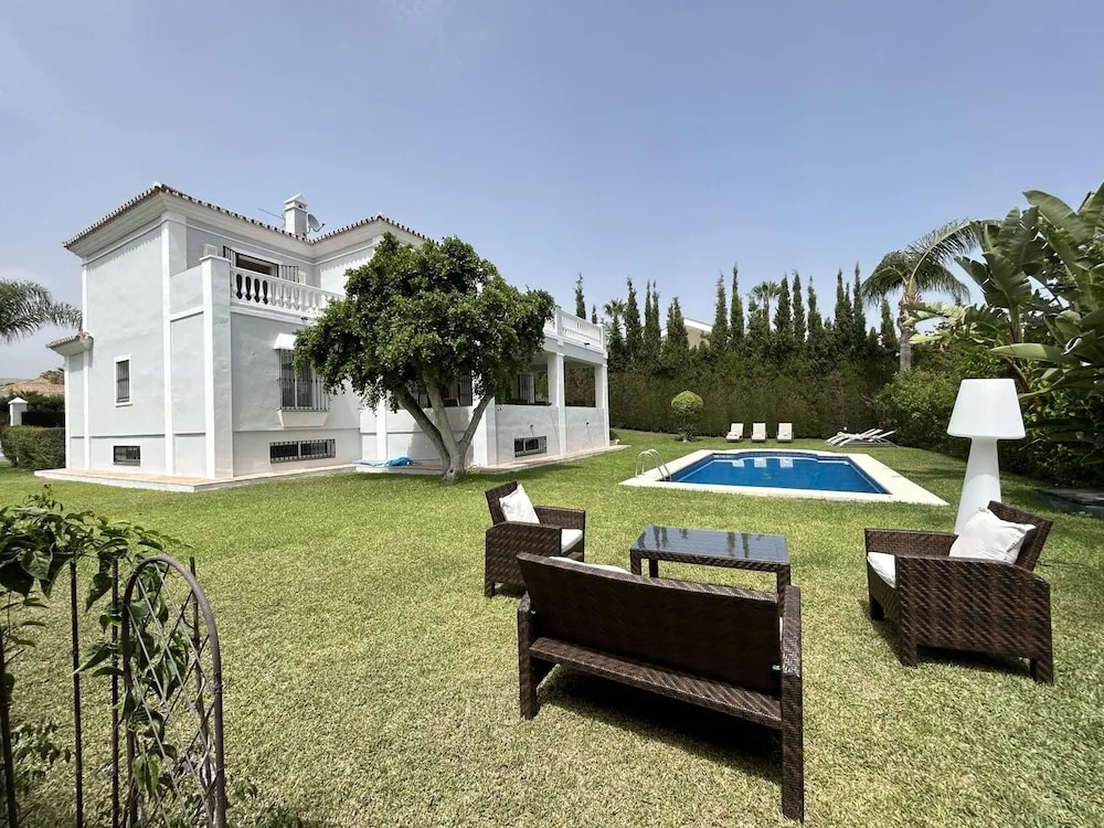 Villa Maisa Marbella by Málaga Planners