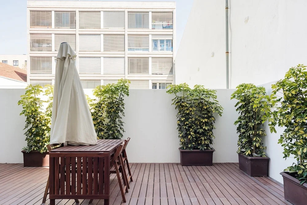 Mat001 · Bohemian Vibe at a Fresh Coastal Getaway