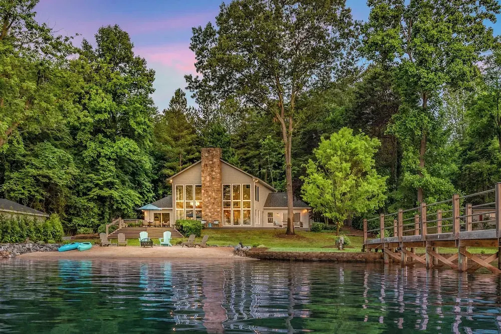 Lakeside Story