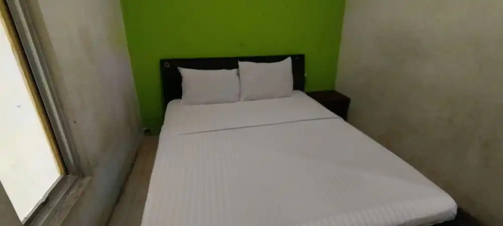 Hotel O Wisma Parakita Syariah Near RS Faisal Patalasang
