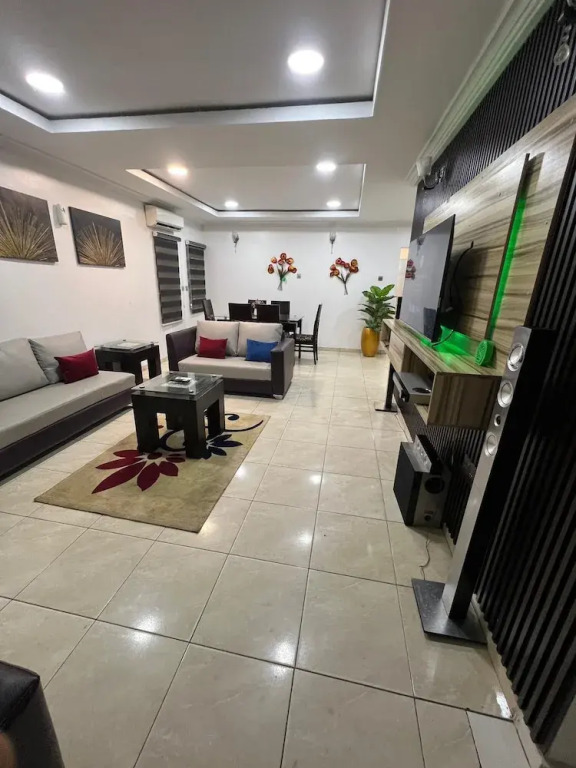 RBZ Apartments