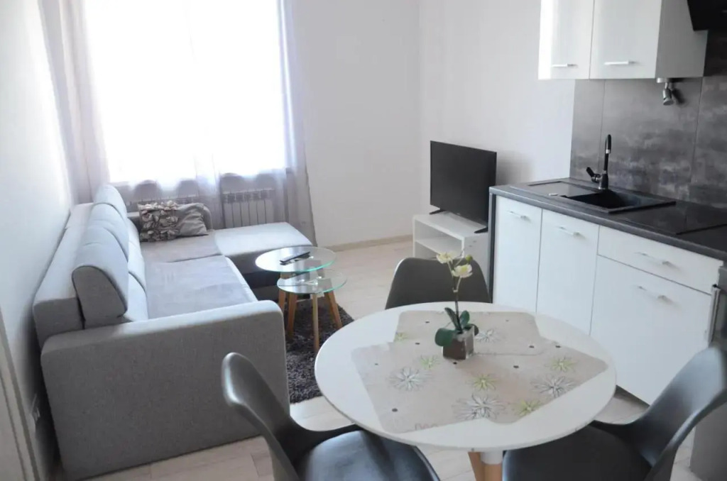 Magnolia Apartment