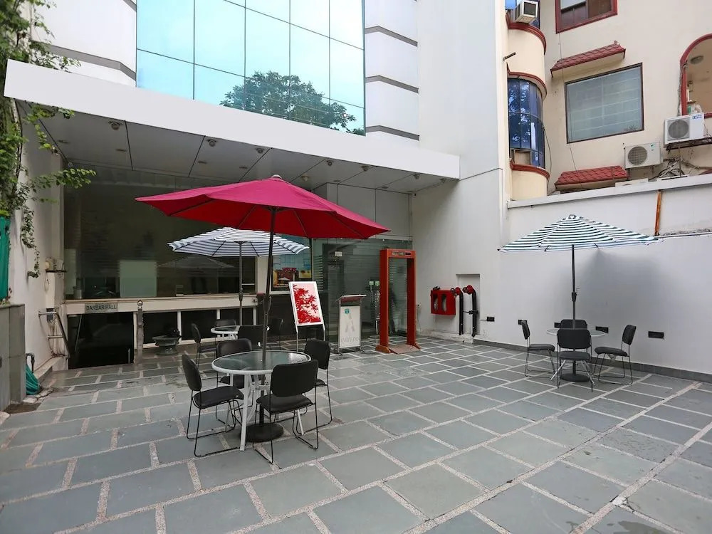 OYO 1245 Hotel Amby Inn