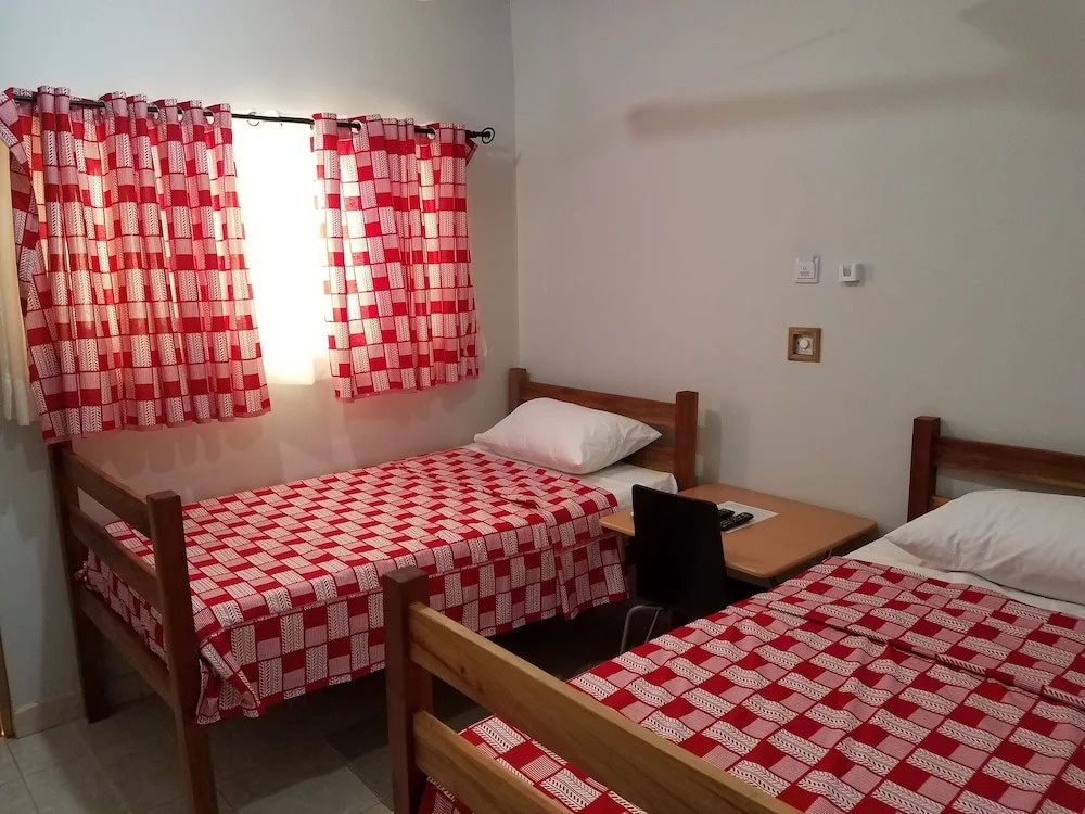 Sharp Guesthouse