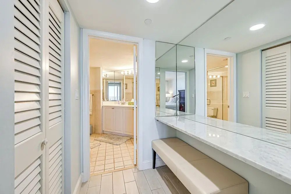 Oceanfront Marco Island Escape w/ Beach Access!