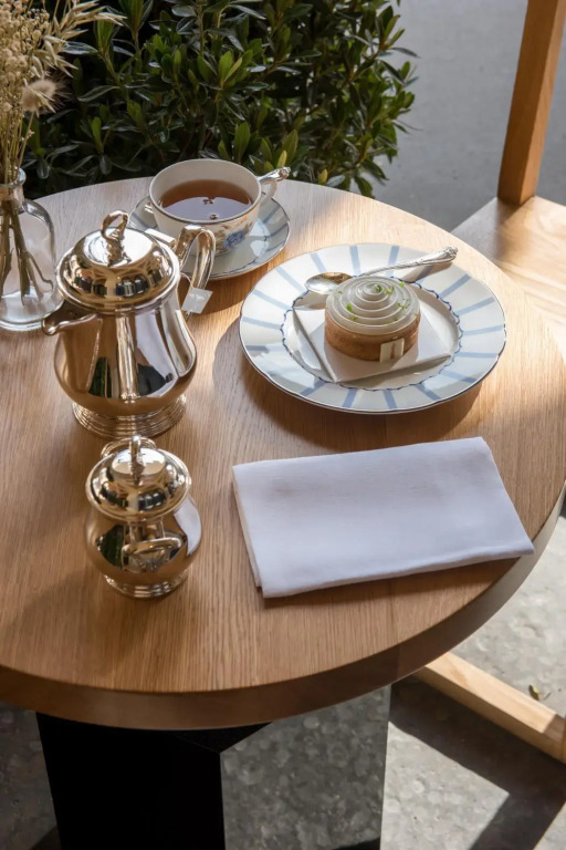 Cour des Vosges - Evok Collection