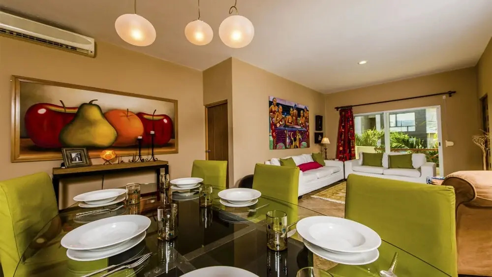 Las Olas 202 by PRP