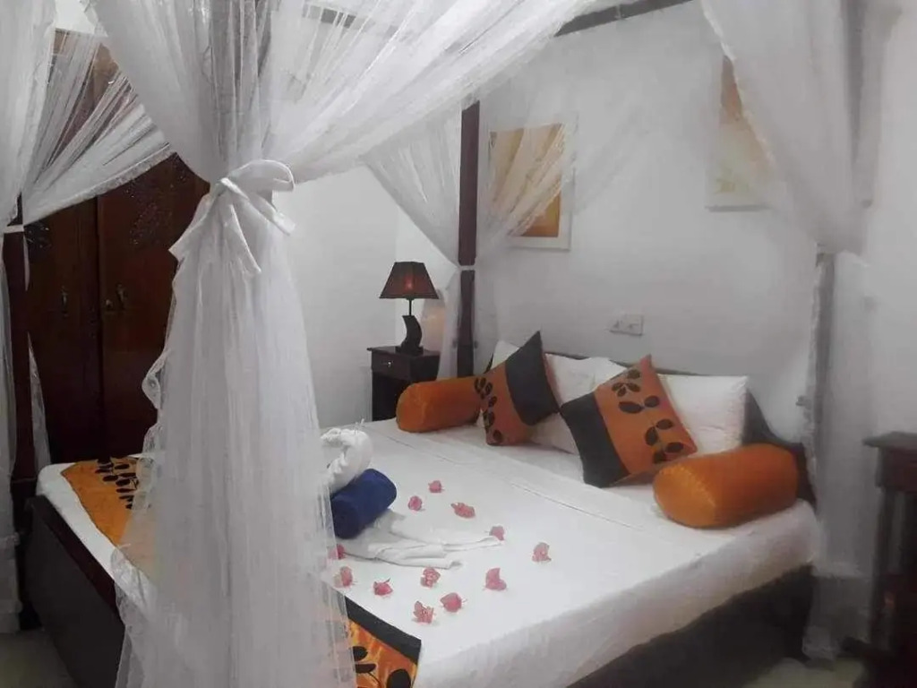 Aura Beach Villa