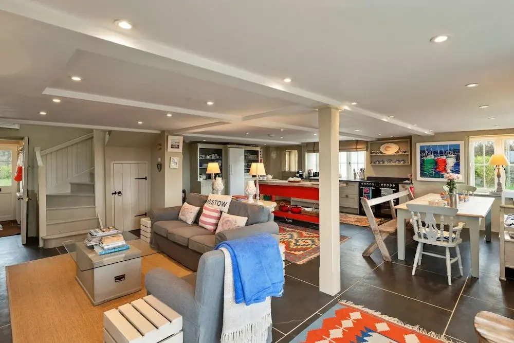 Country House Near Mawgan Porth, No Deposit