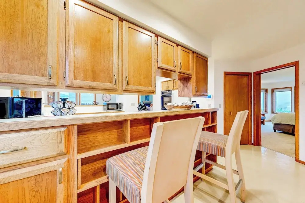 4BR Oceanfront Oasis w/ Patio, Views & Games