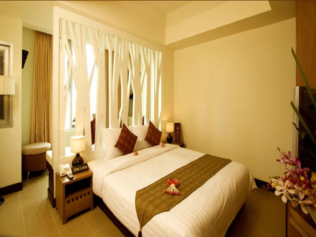 Maninarakorn Hotel