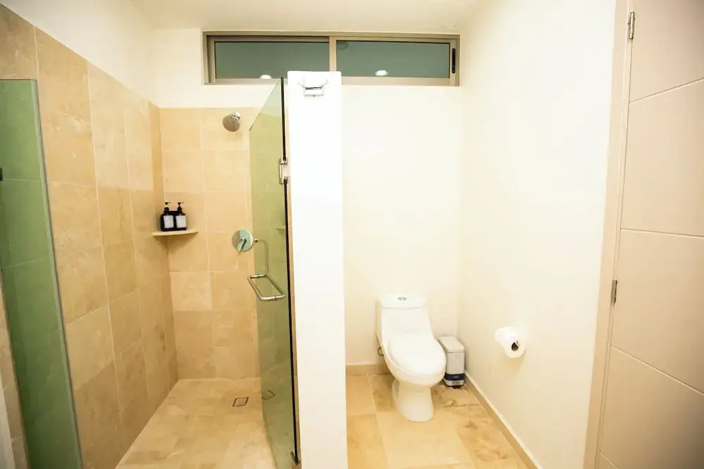 Elegant Condo at Playa Brujas