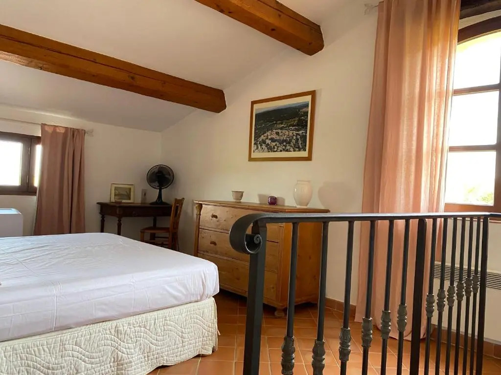 FERME DU MOULIN ROUX- 2 superbes appartements- 2cbres chacun- classé 3 étoiles, climatisés