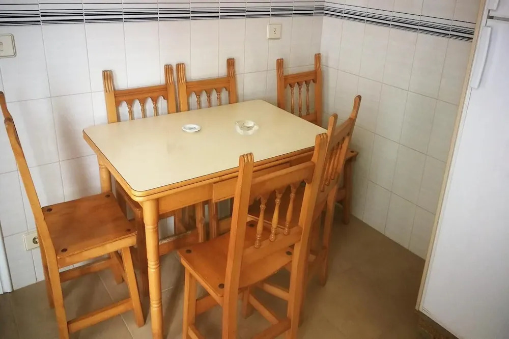 Apartment with 3 Bedrooms in Sanxenxo, with Wonderful City View - 25 M From the Beach