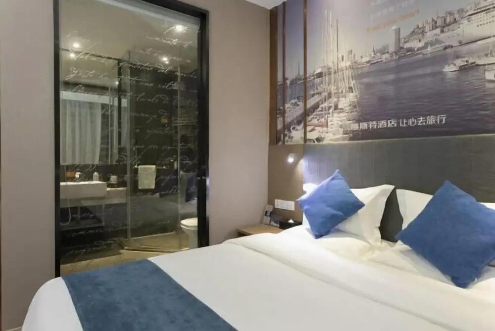 Yeste Hotel