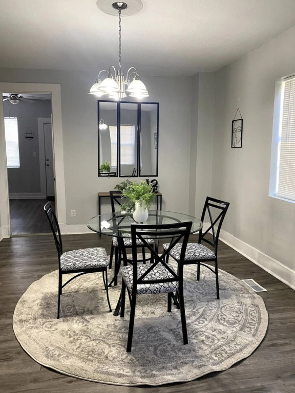 Charming 4 Bedroom House Nissan Sentra Available With Longer Stays