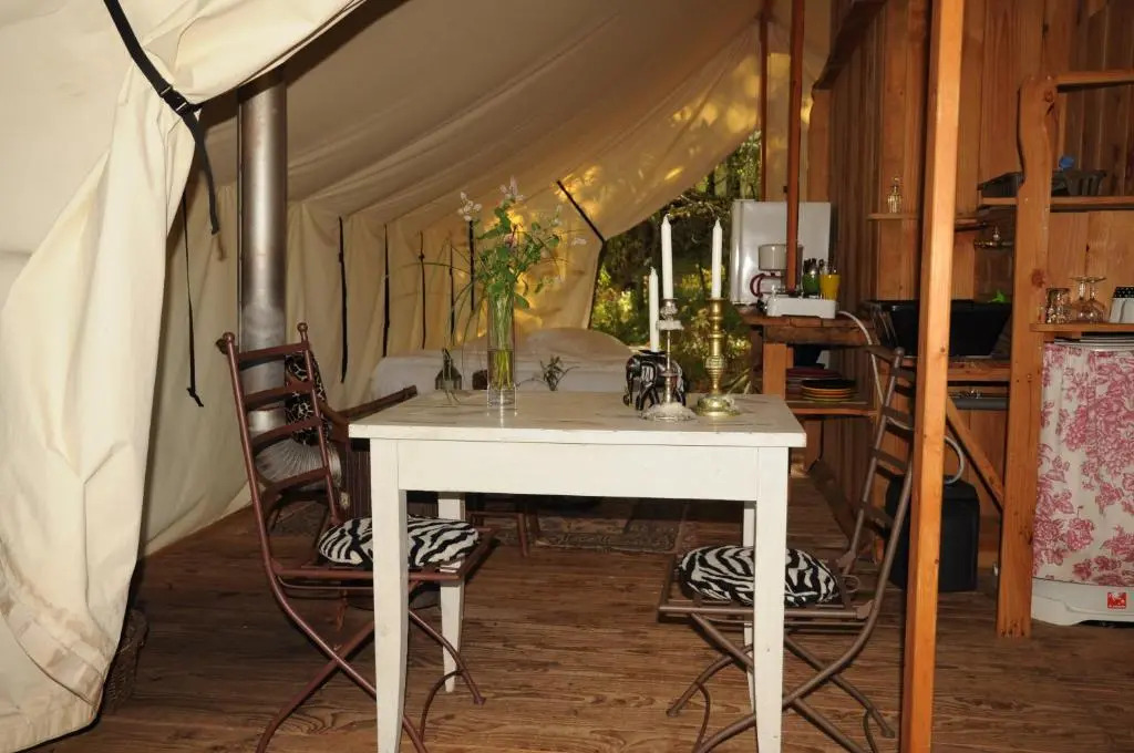 Camping Terre Rouge