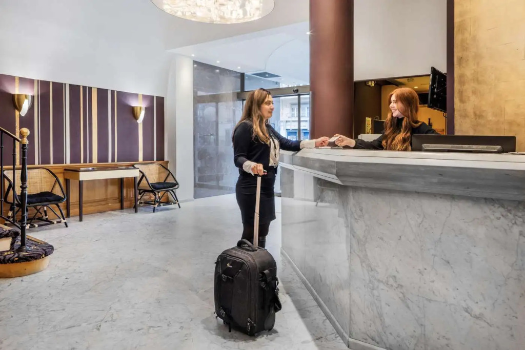 Hôtel Paris Neuilly