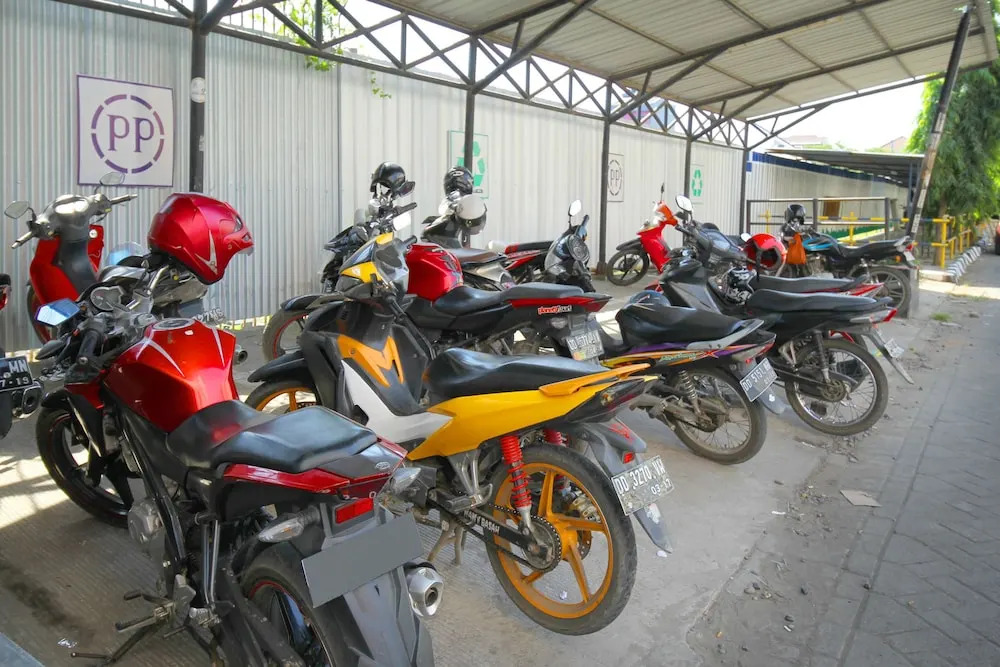马卡萨艾里帕那库康大道1号酒店(Airy Panakkukang Boulevard 1 Makassar)