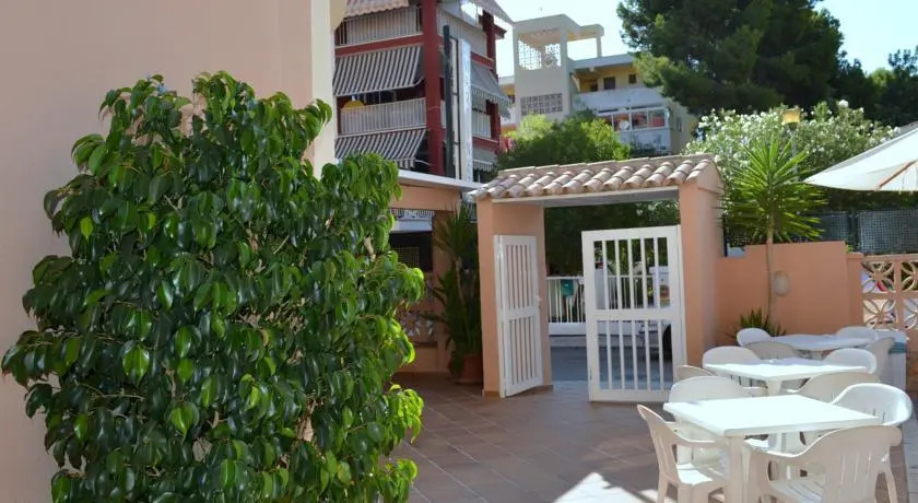 Martinez Apartments