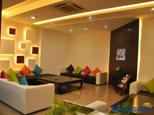 Johny International Hotel