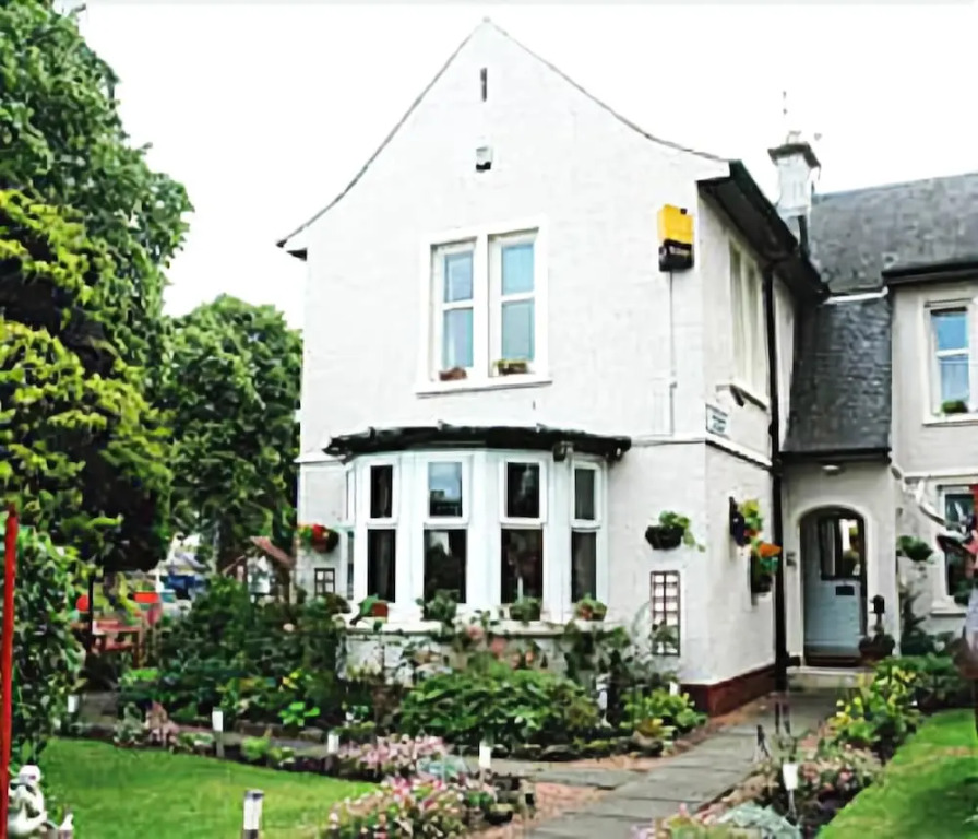 Pitreavie Guest House