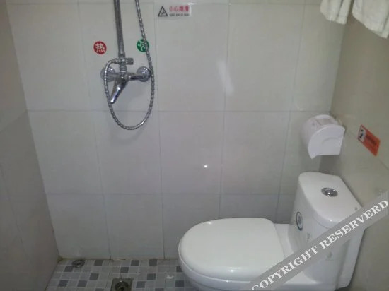 Jiayuan Express Hostel