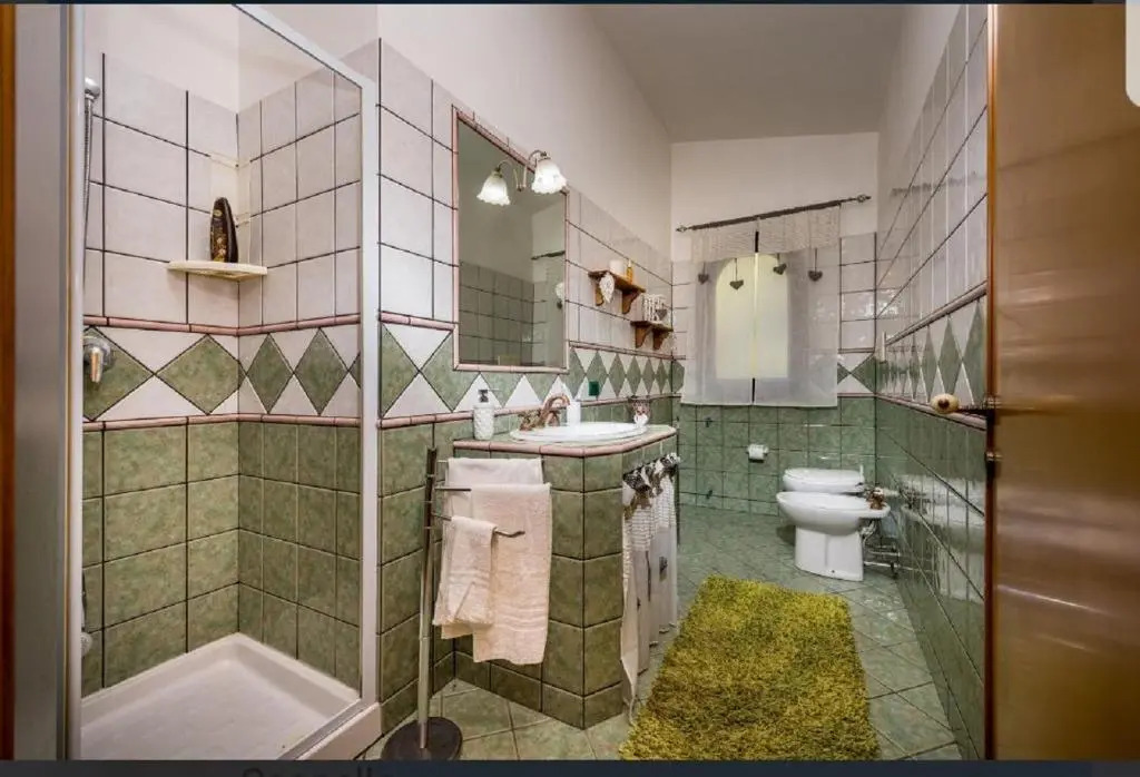 SC035 VILLA SUN con piscina privata immersa nel verde
