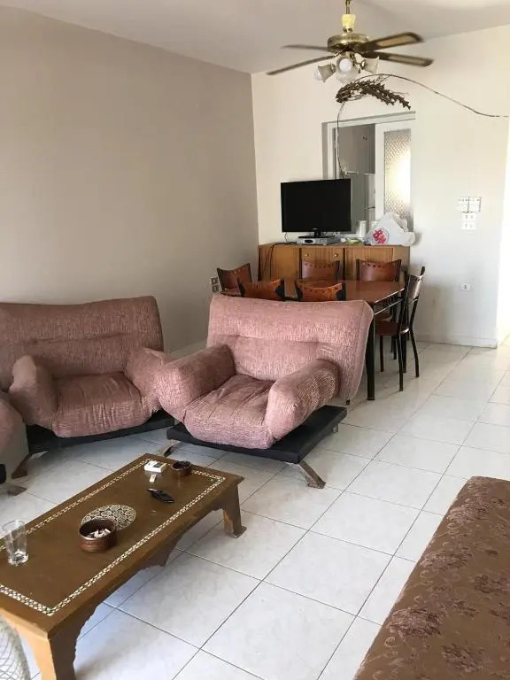 Marina Villa on Island 2-White Beach مارينا فيلا فى جزيره 2 - صف اول بمرسى خاص على البحيره وبجوار شاطىء
