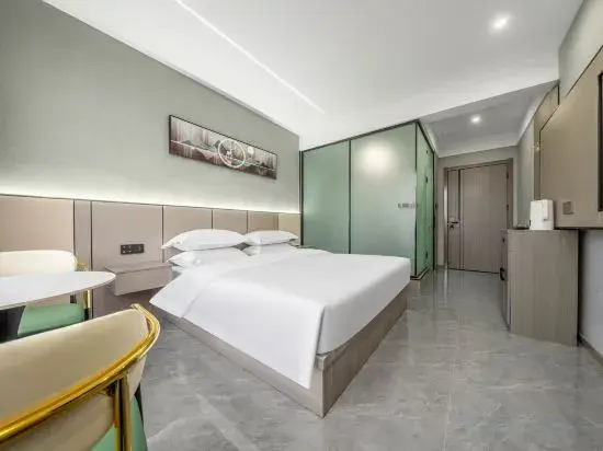 Tongchuang Ejia Chain Hotel (Gushi Xinhe Century City Store)