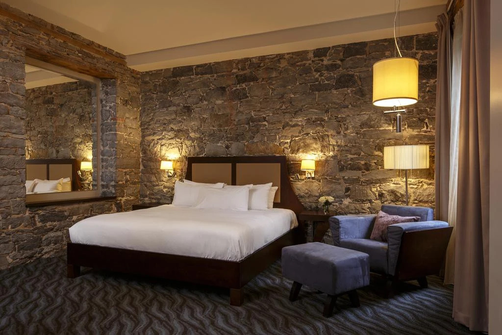Hotel Nelligan