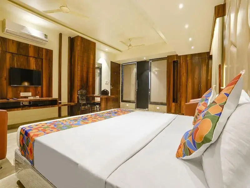 FabHotel Prime Majhali - Nr D-Mart 30M