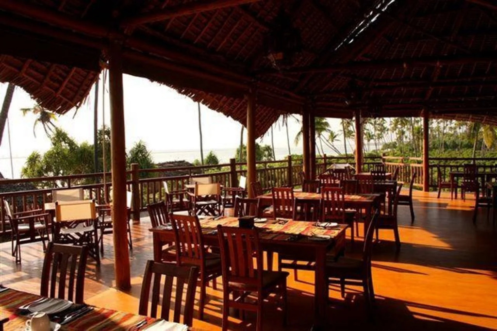 Kena Beach Hotel