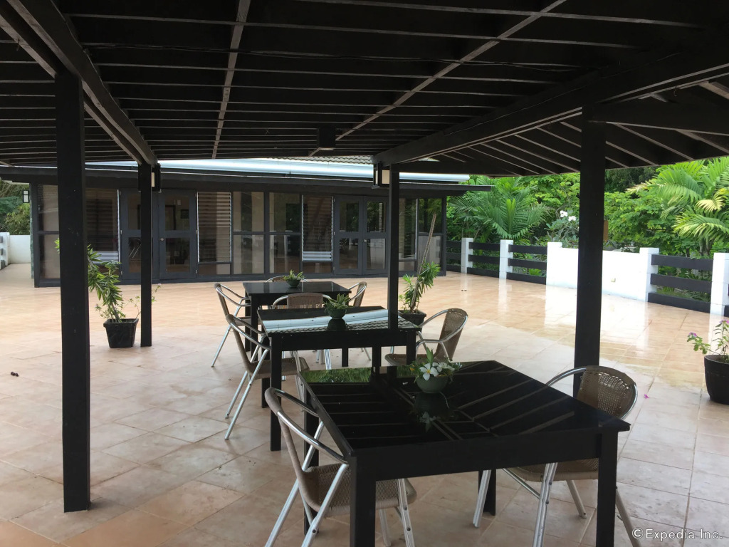 La Pernela Resort
