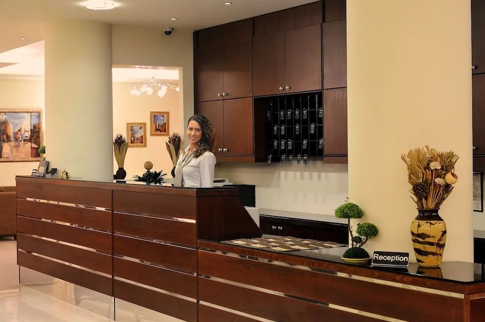 Kallirroe Hotel